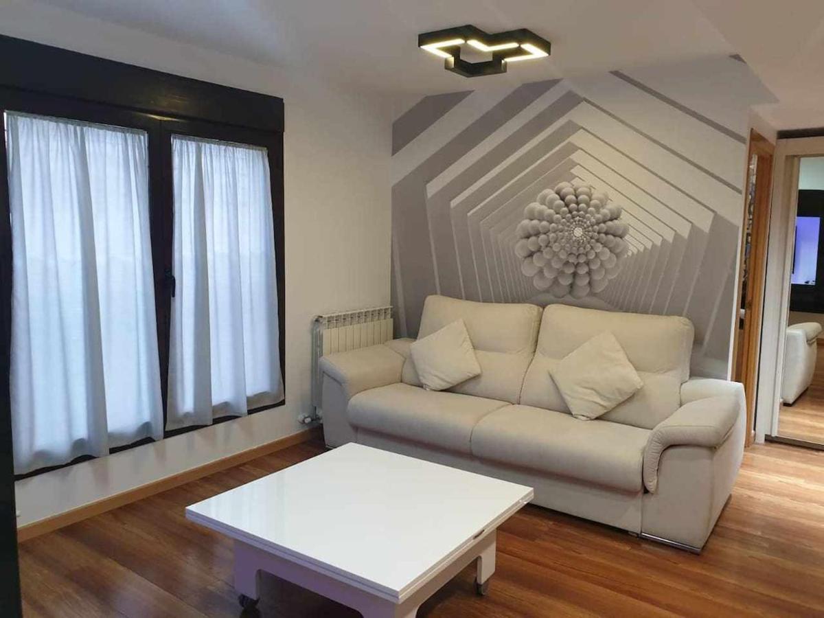 사라고사 Centro Aparcamiento Gratuito Al Lado Del Pilar 아파트 외부 사진